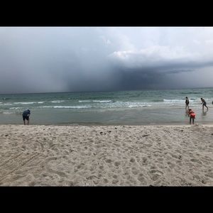 Meet your Posher, Nayla